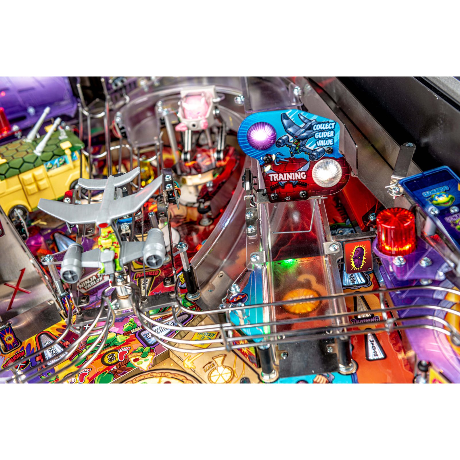 Teenage Mutant Ninja Turtles Premium Pinball Machine by Stern