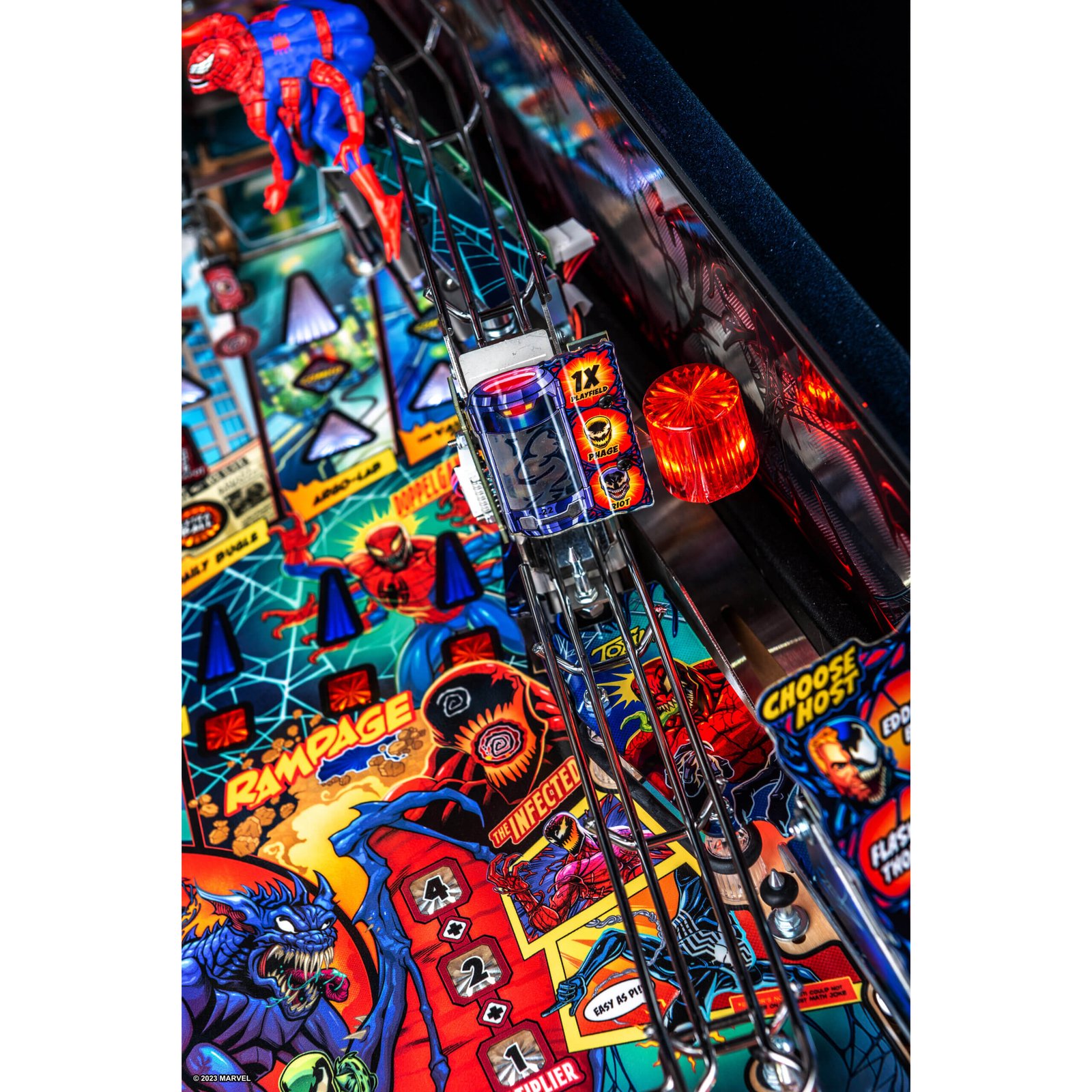 Venom Limited Edition Pinball Machine by Stern